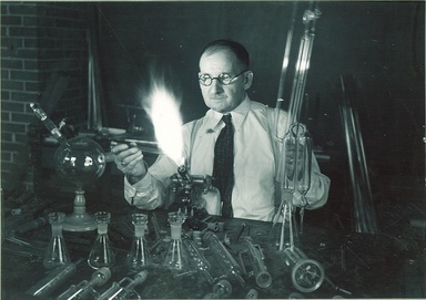 University of Iowa glassblowing Feb11 1938 #2